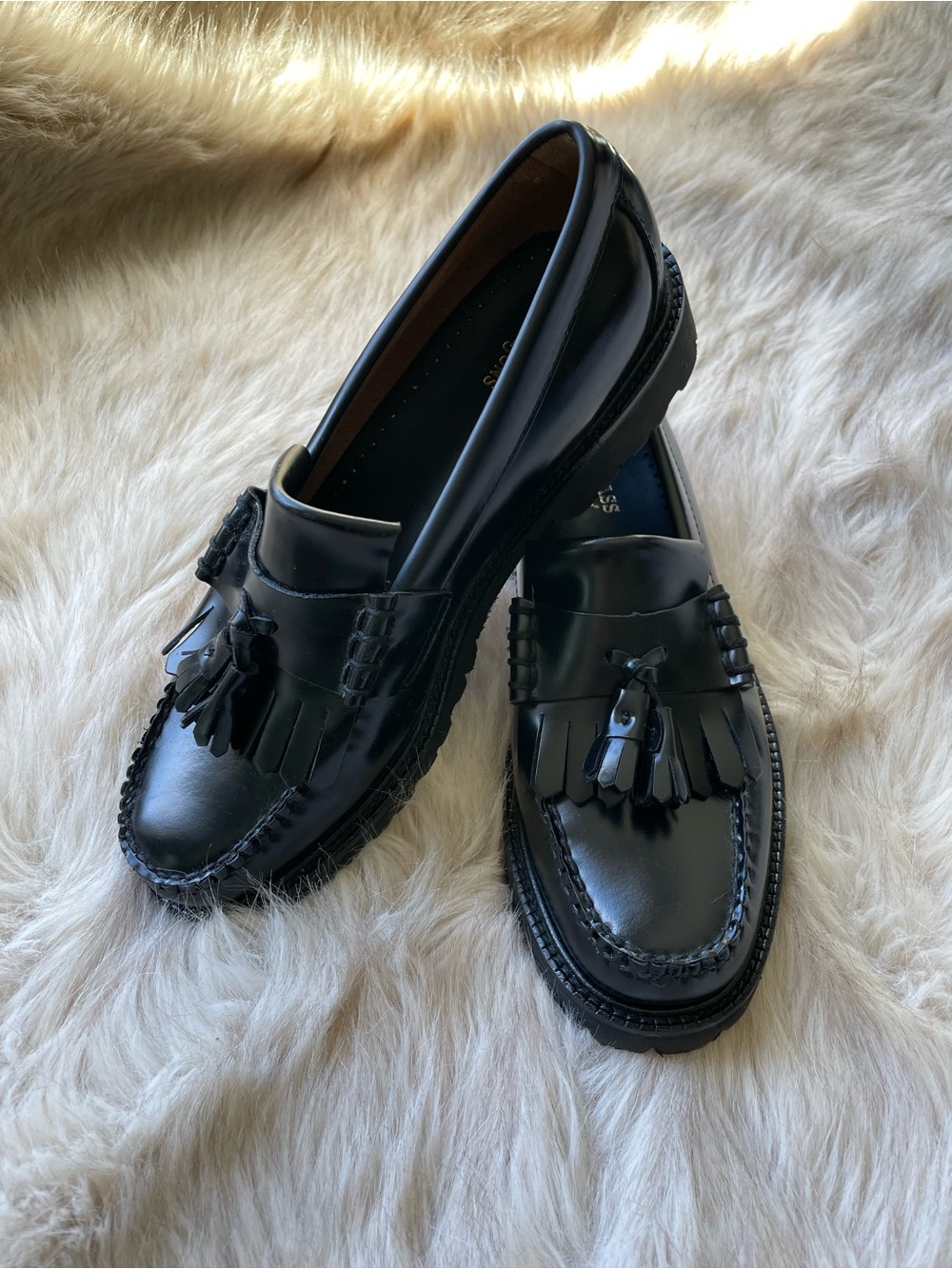 G.H. Bass & Co. Men's Layton Lug Weejuns Tassel Loafer